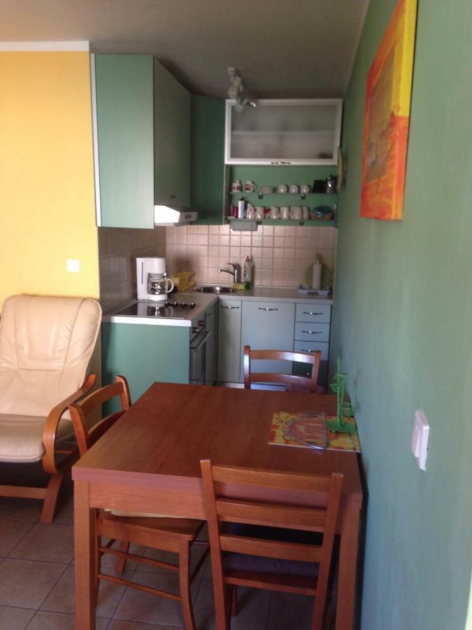 Novalja Zrce Apartment Buitenkant foto