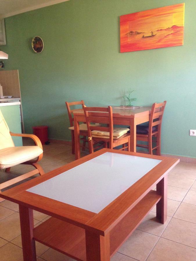 Novalja Zrce Apartment Buitenkant foto